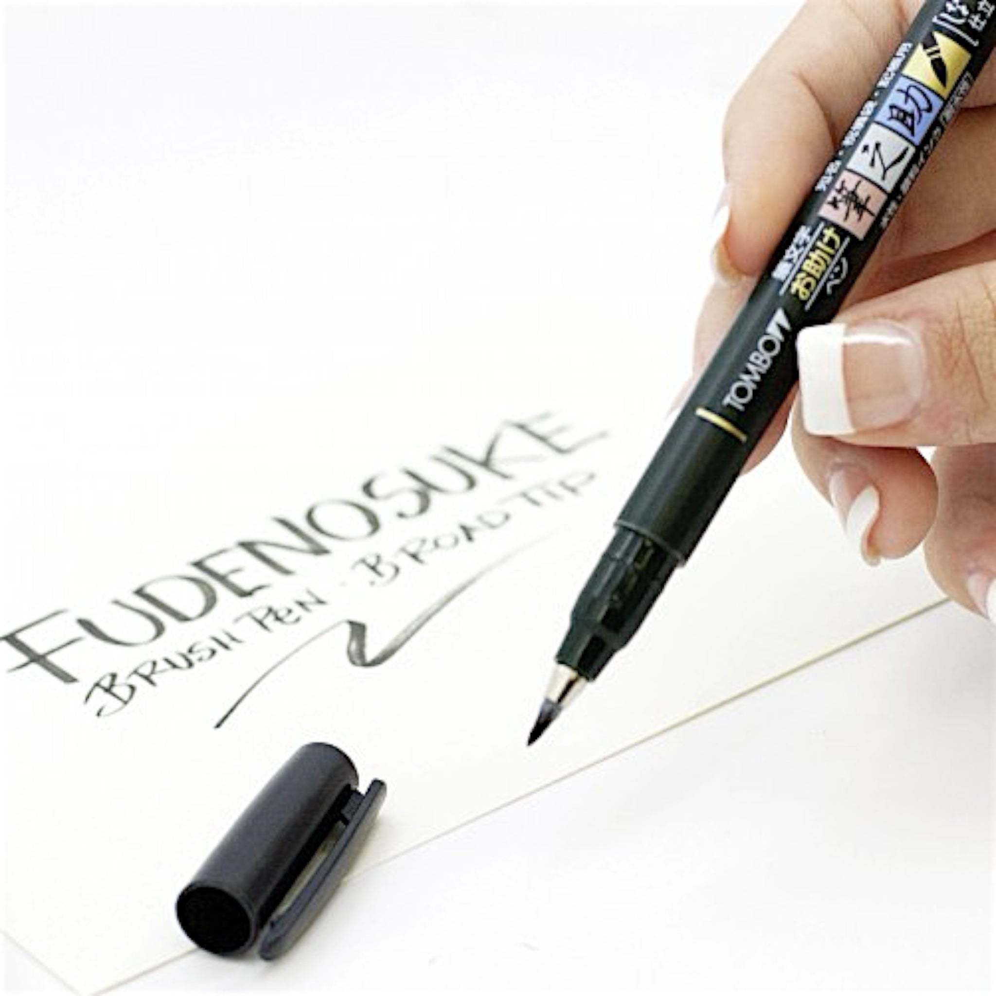 Rotulador Fudenosuke punta blanda. Tombow - Black Sheep Handmade