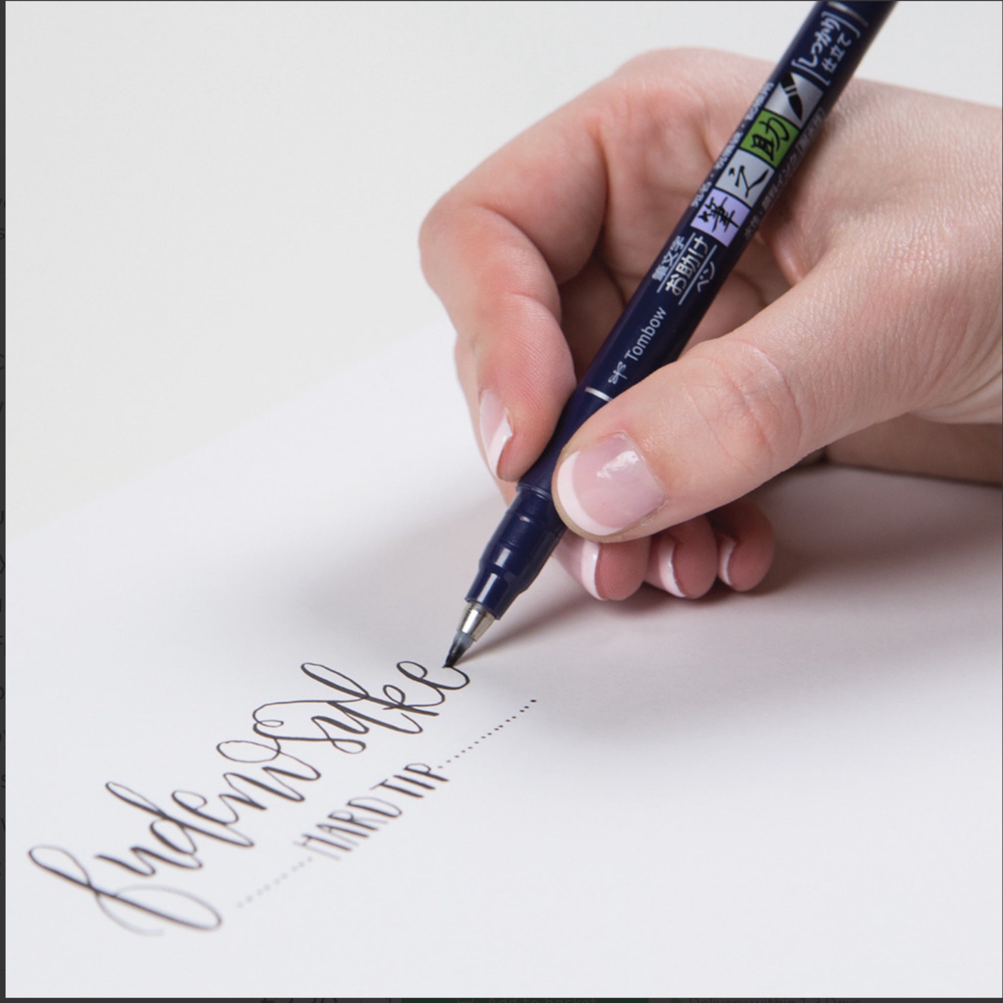 Rotulador Fudenosuke punta dura. Tombow - Black Sheep Handmade
