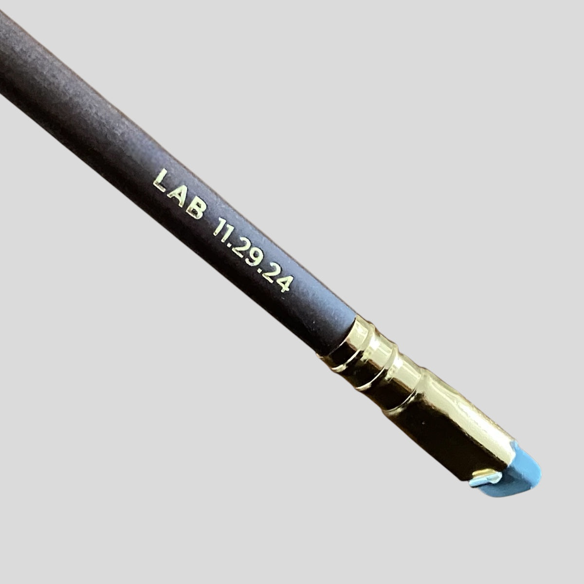 Lápiz Blackwing Lab 11.29.24. Edición Especial. Palomino