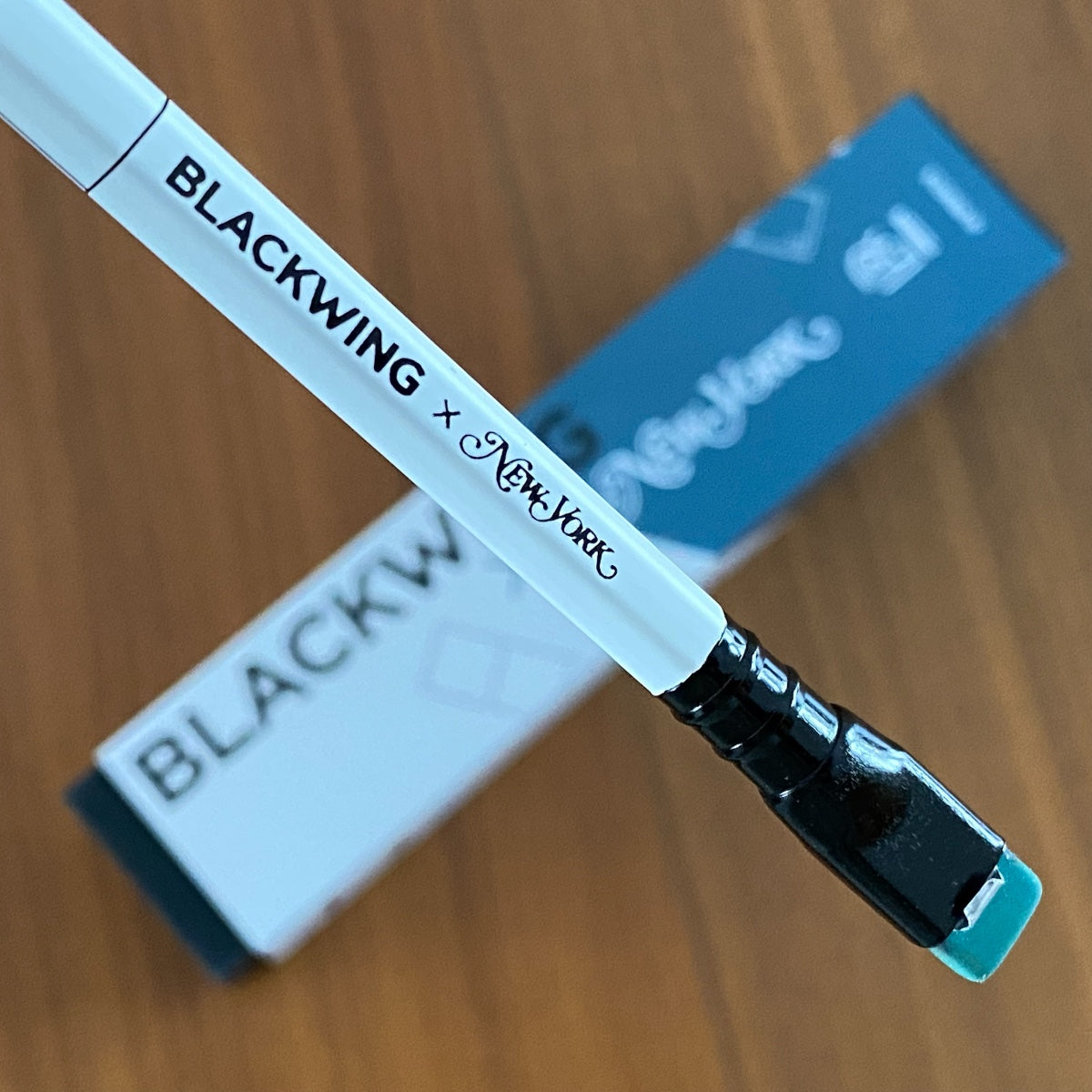 Lápiz Blackwing x New York + caja original (1 lápiz)