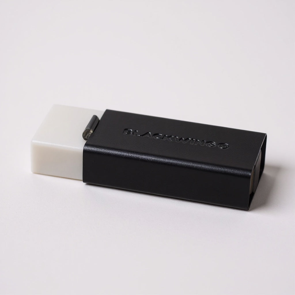 Goma de Borrar Suave con Soporte. Blackwing - Black Sheep Handmade