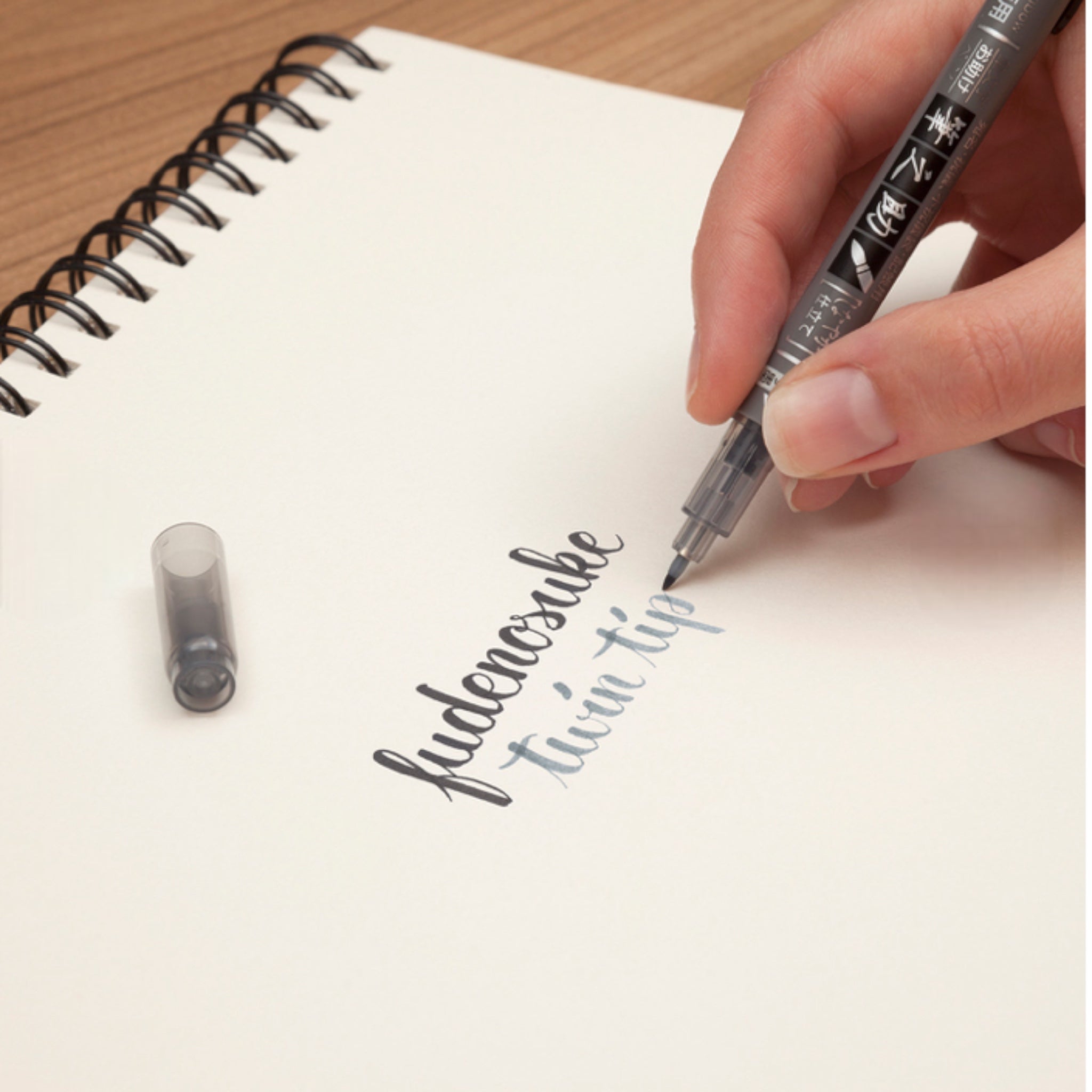 Rotulador Fudenosuke TWIN. WS-TBS 250. Tombow - Black Sheep Handmade