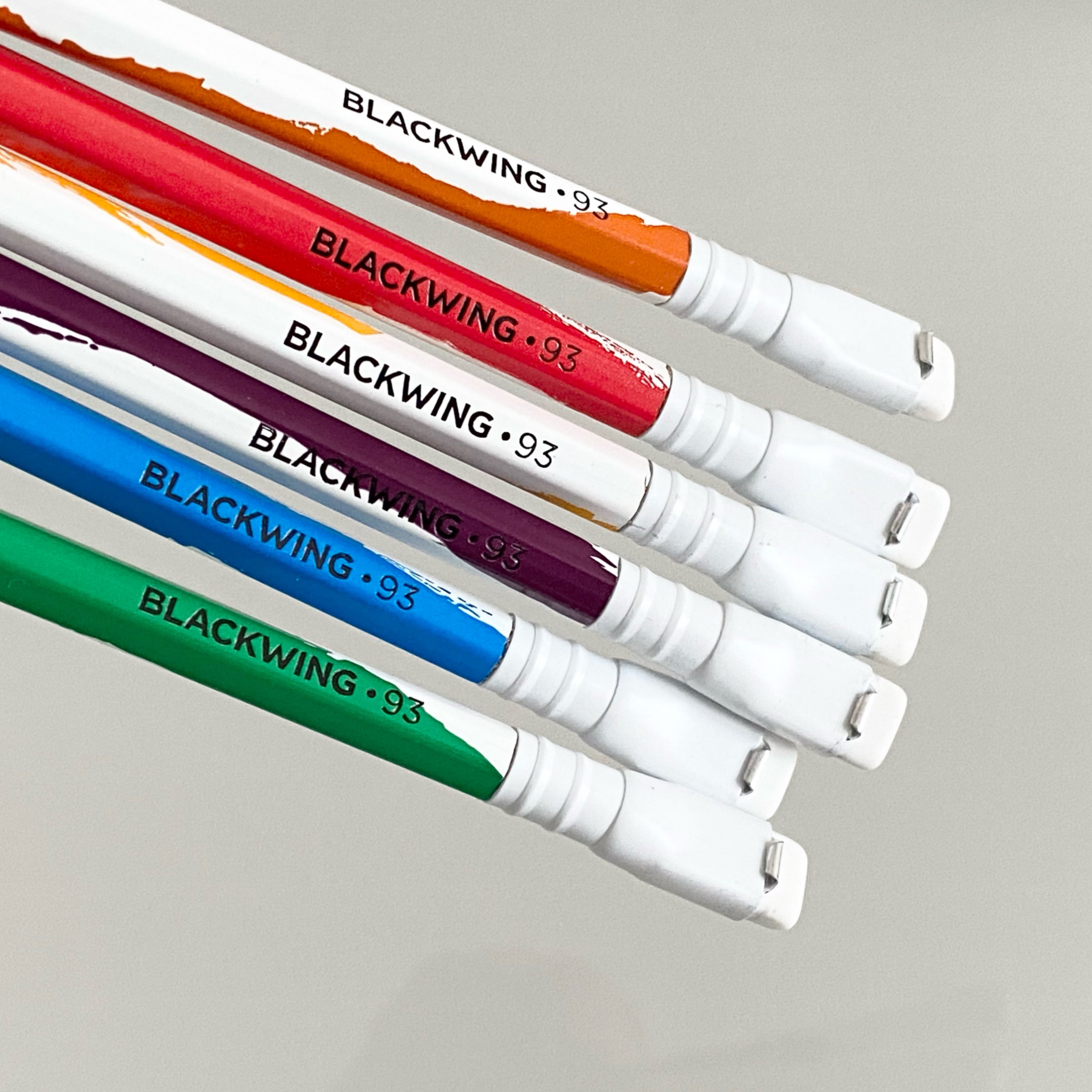 Lápiz Blackwing Vol.93 The Corita Kent. Palomino