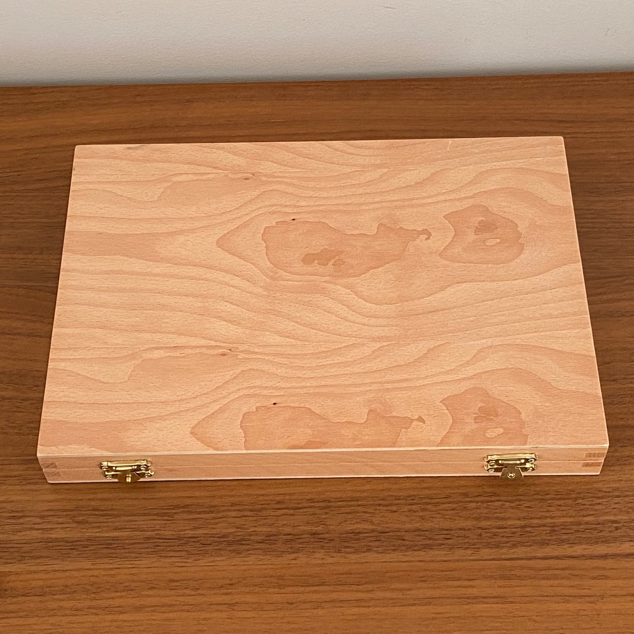 Caja de madera para lápices. Boesner - Black Sheep Handmade