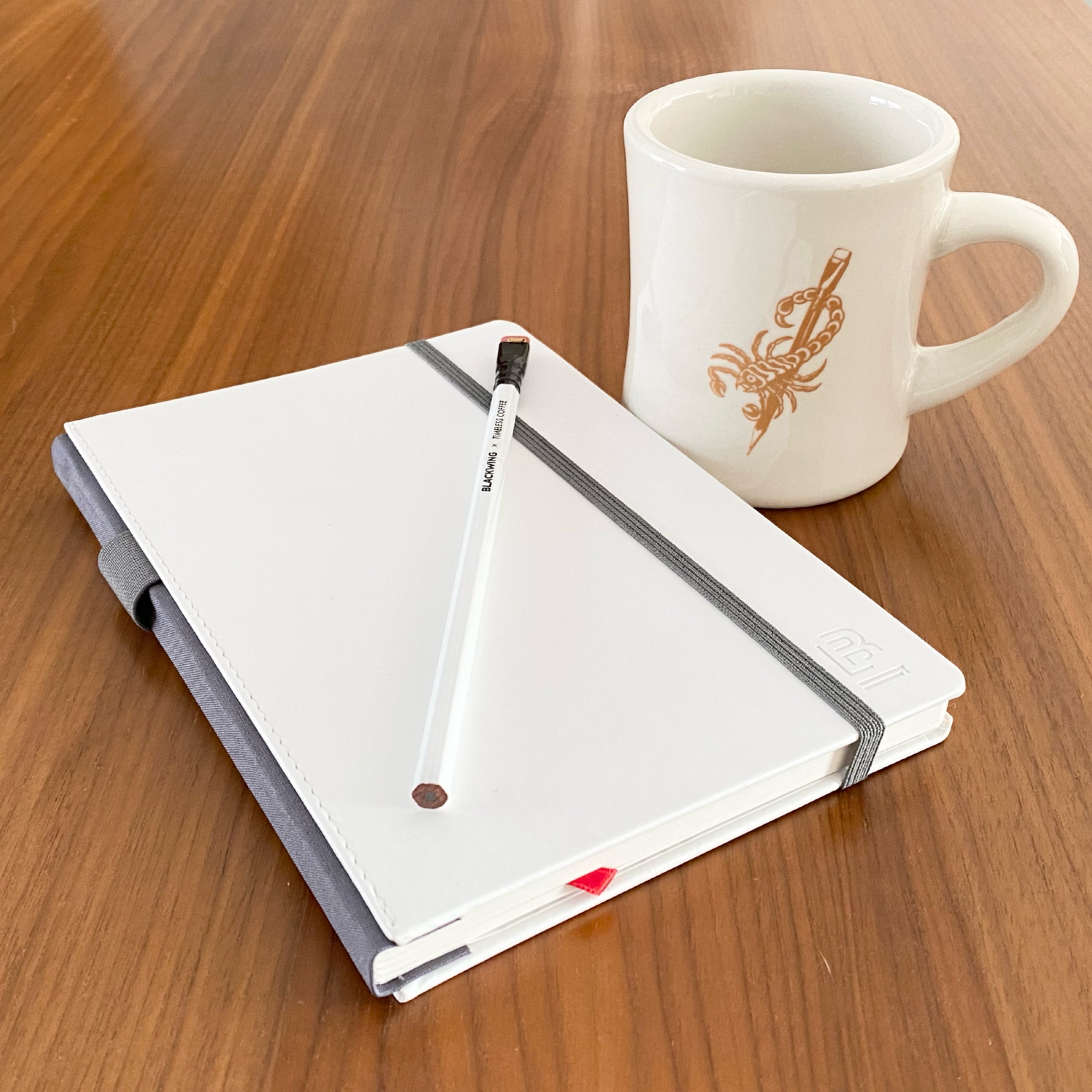 Lápiz Blackwing x Timeless Coffee Bundle