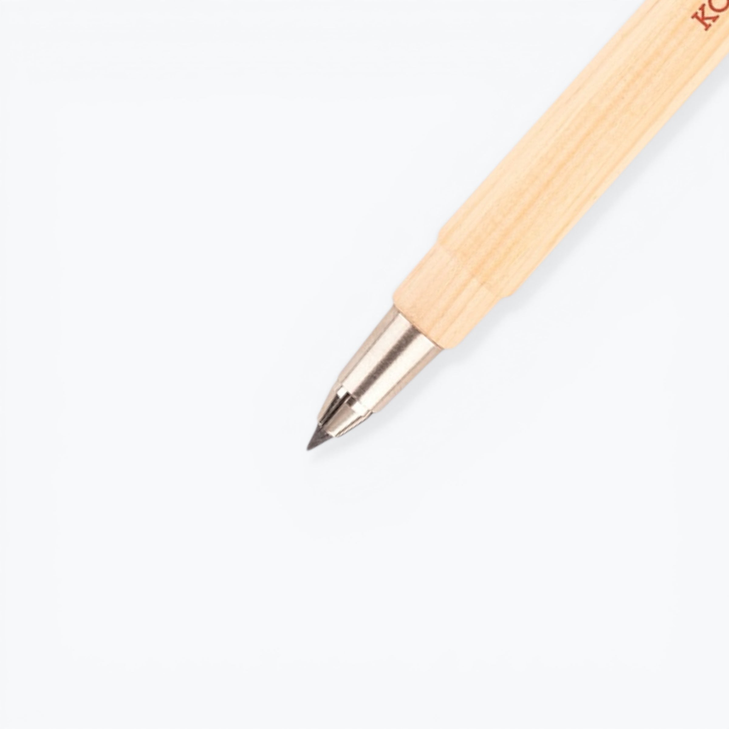 Portaminas Koh-I-Noor Versatil 5208. Un clásico atemporal para quienes disfrutan escribiendo a mano