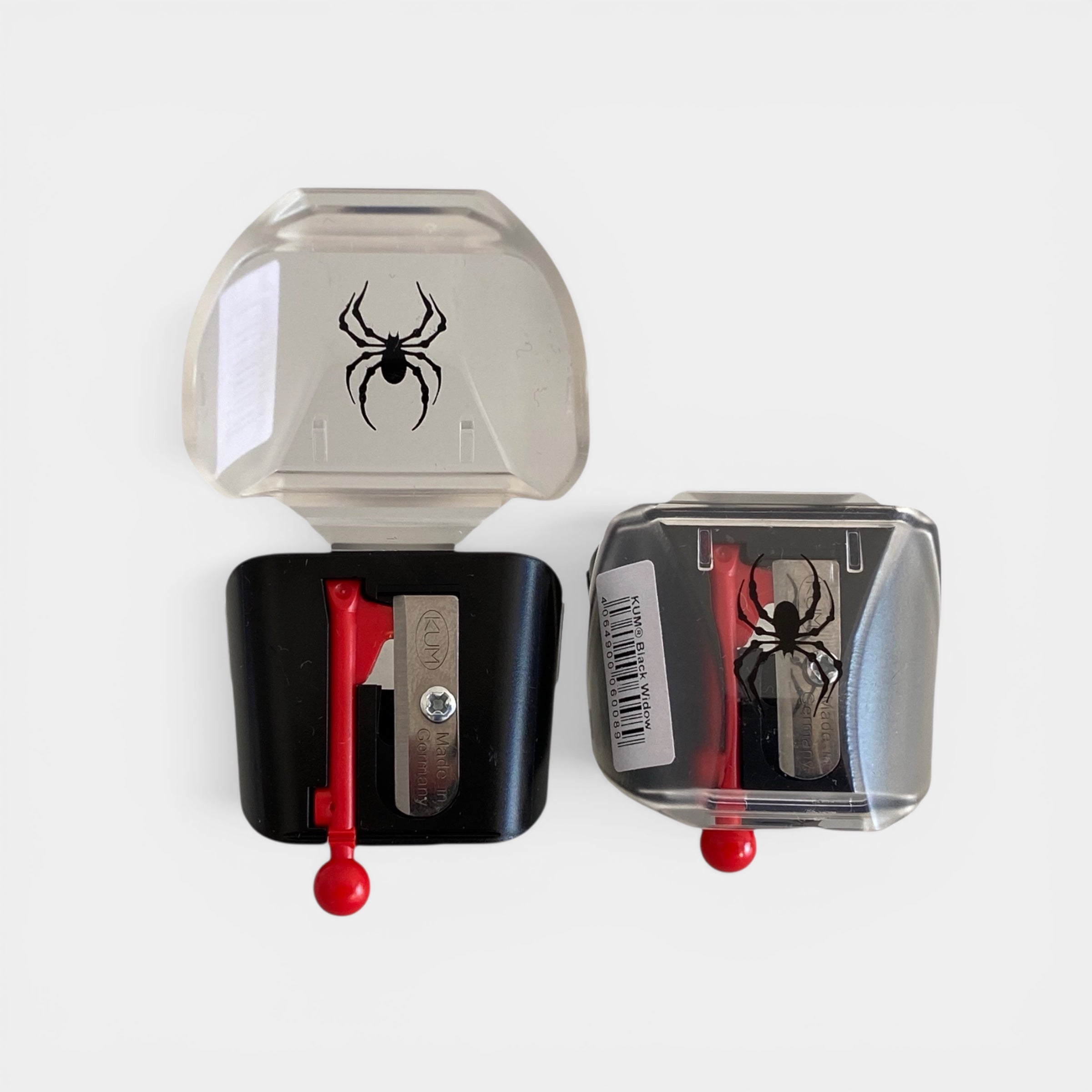 Sacapuntas Black Widow. Kum - Black Sheep Handmade