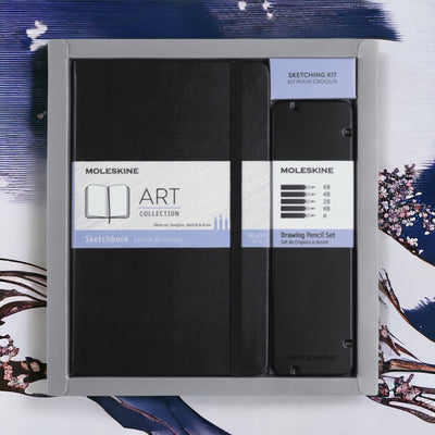 Set Art Collection Sketches. Moleskine
