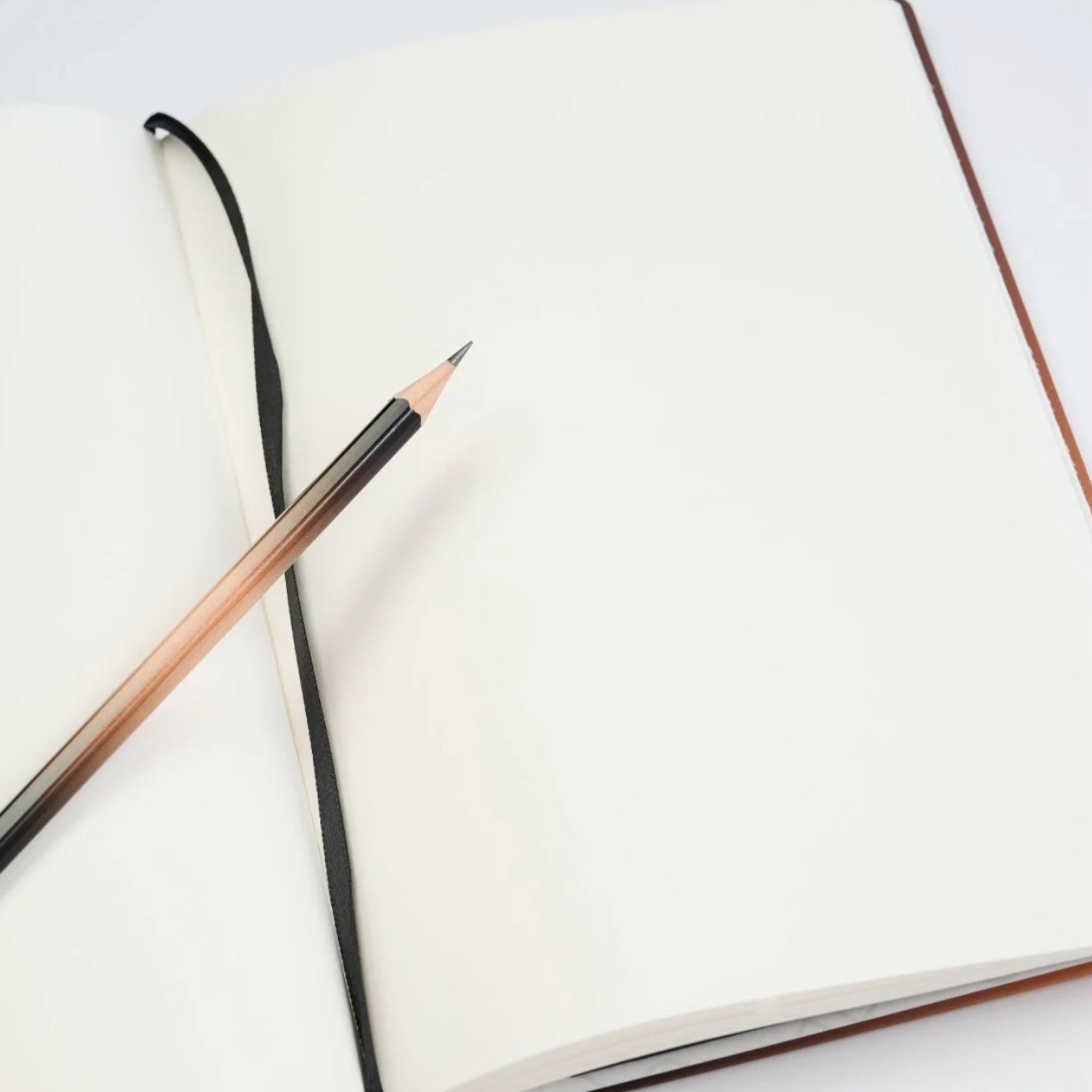 Cuaderno Blackwing x Fender Stratocaster® - Black Sheep Handmade