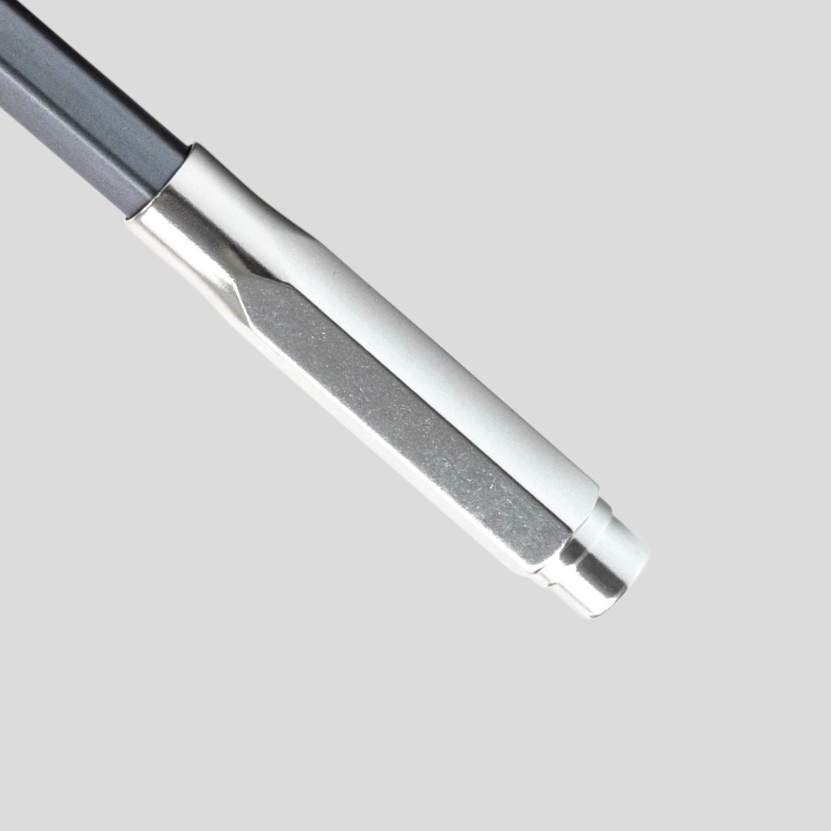 Guardas Puntas. Blackwing - Black Sheep Handmade