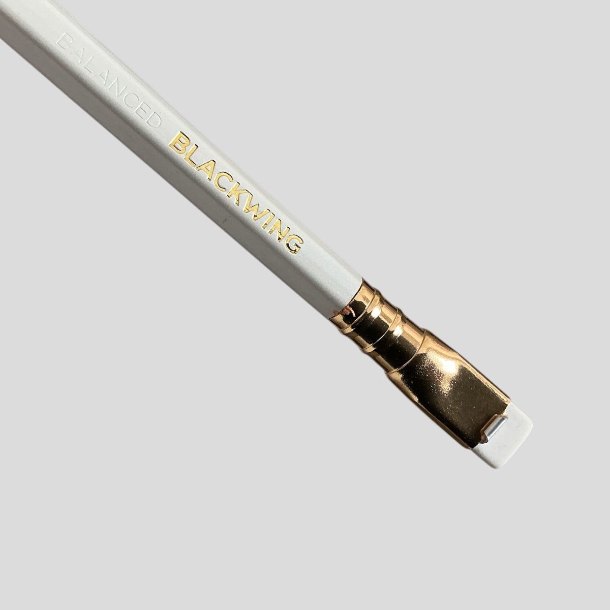 Lápiz Blackwing Pearl. Palomino - Black Sheep Handmade