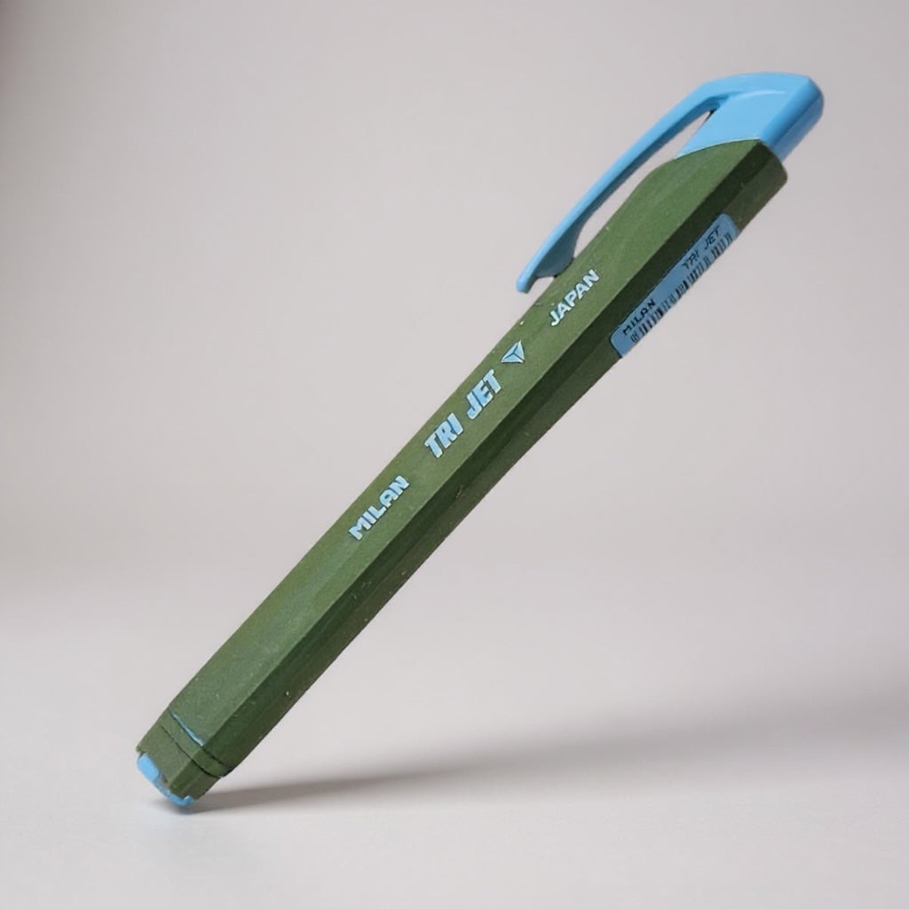 Portagomas Triangular Tri Jet. Milan - Black Sheep Handmade