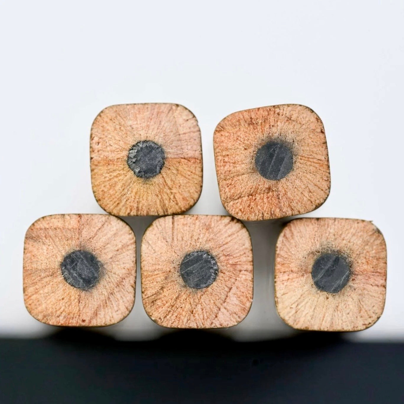 Lápiz Blackwing Vol.21 .Arte de la carpintería. Palomino