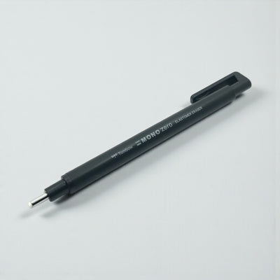 Goma de borrar Mono Zero. Redonda. Negro. Tombow - Black Sheep Handmade