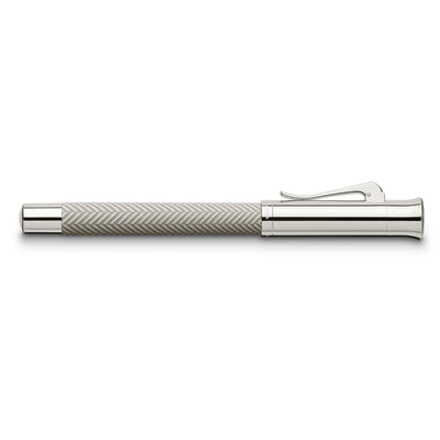 Pluma Guilloche Ciselé. Gris Nube. Graf Von Faber-Castell - Black Sheep Handmade