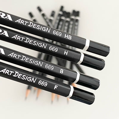 Lápiz Art Design. Lyra Rembrandt - Black Sheep Handmade