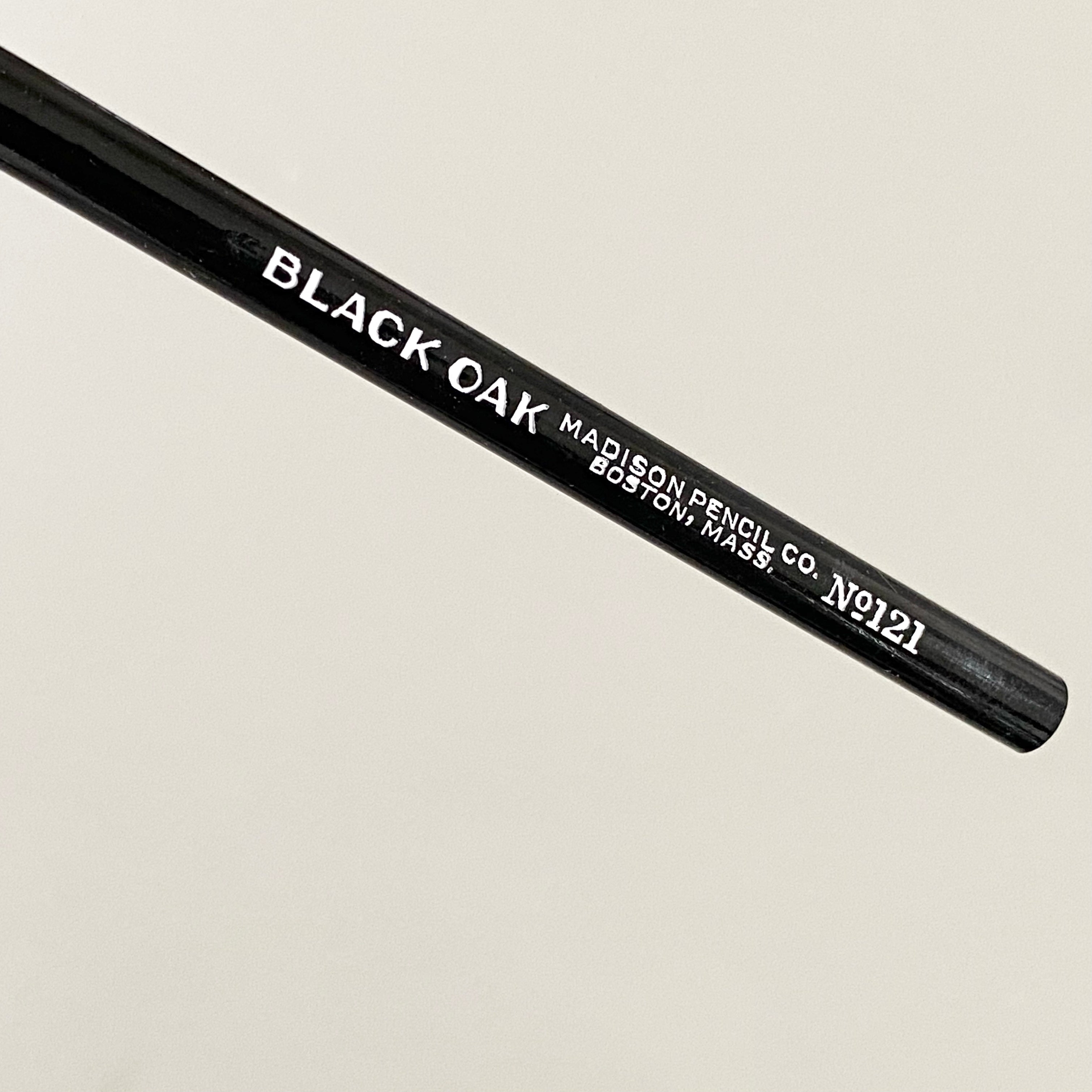 Lápiz Black Oak 121. Vintage. Madison Pencils Co