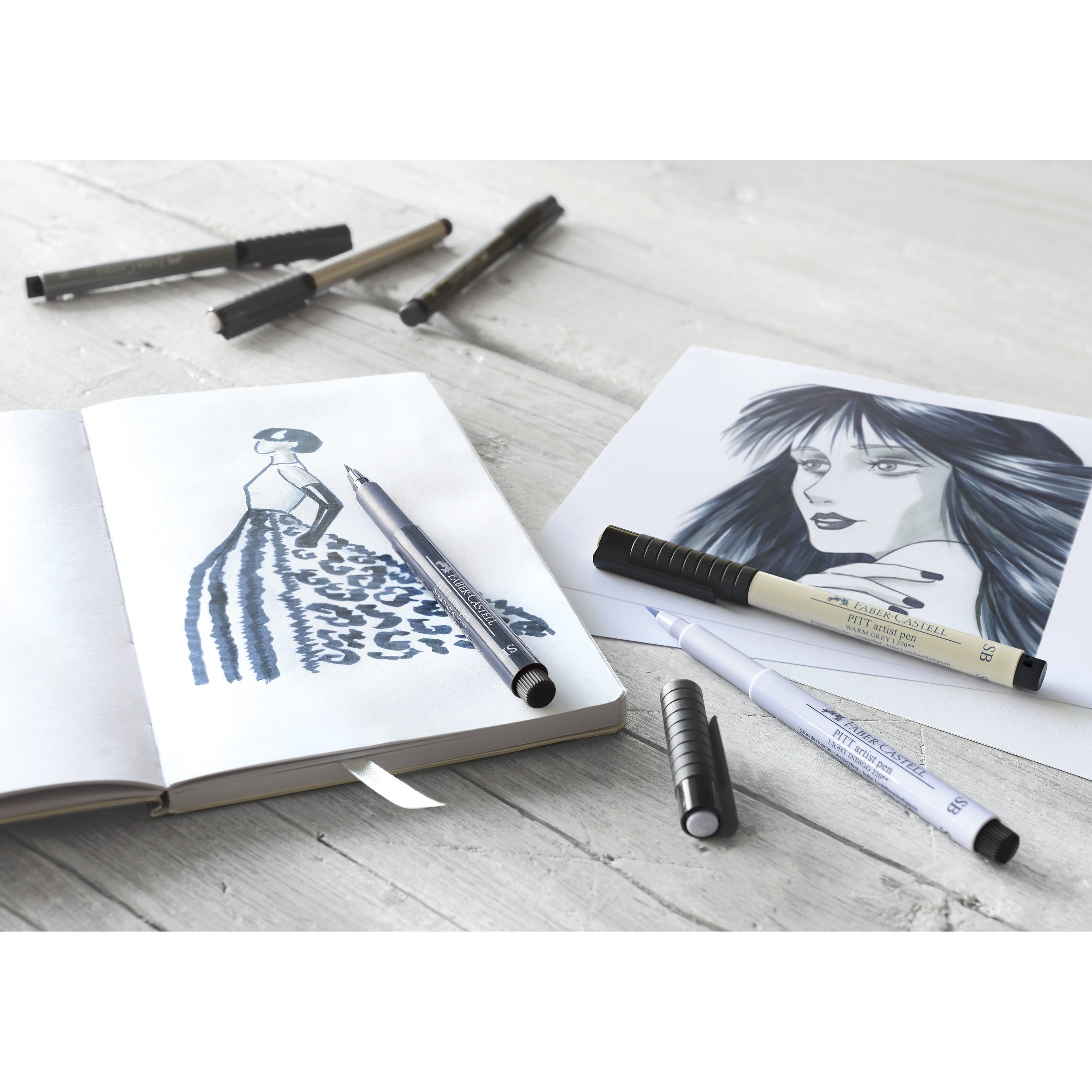 Caja 4 Rotuladores Pitt Artist Pen SB. Negro. Faber-Castell - Black Sheep Handmade