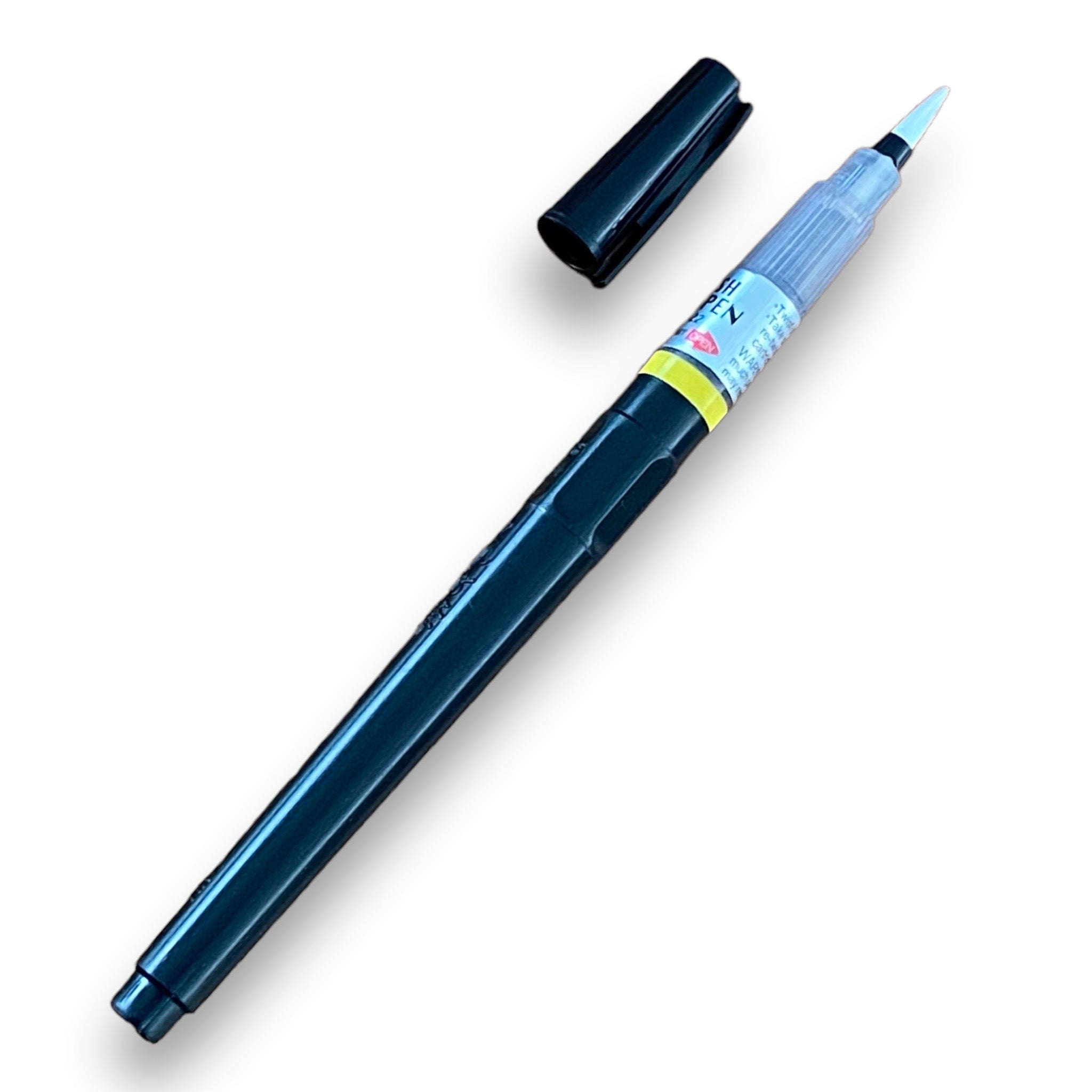 Brush Pen nº22 + cartucho de repuesto. Kuretake