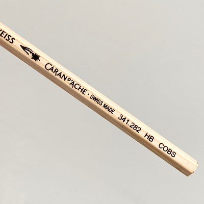 Lápiz Edelweiss Scots Pine. HB. Caran D´Ache. - Black Sheep Handmade